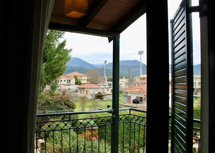 Arcadia Di Vito Daire *